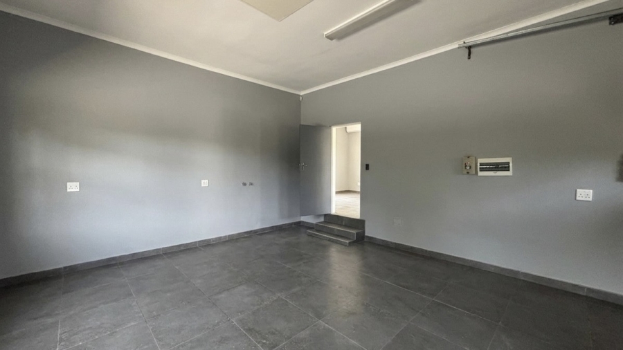 3 Bedroom Property for Sale in Tlhabane West North West